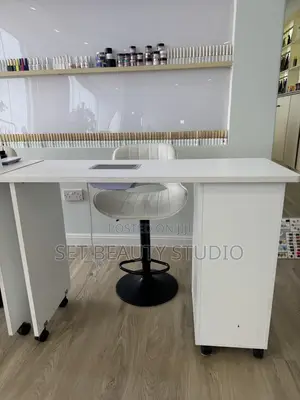 Nail Tech Table Chair