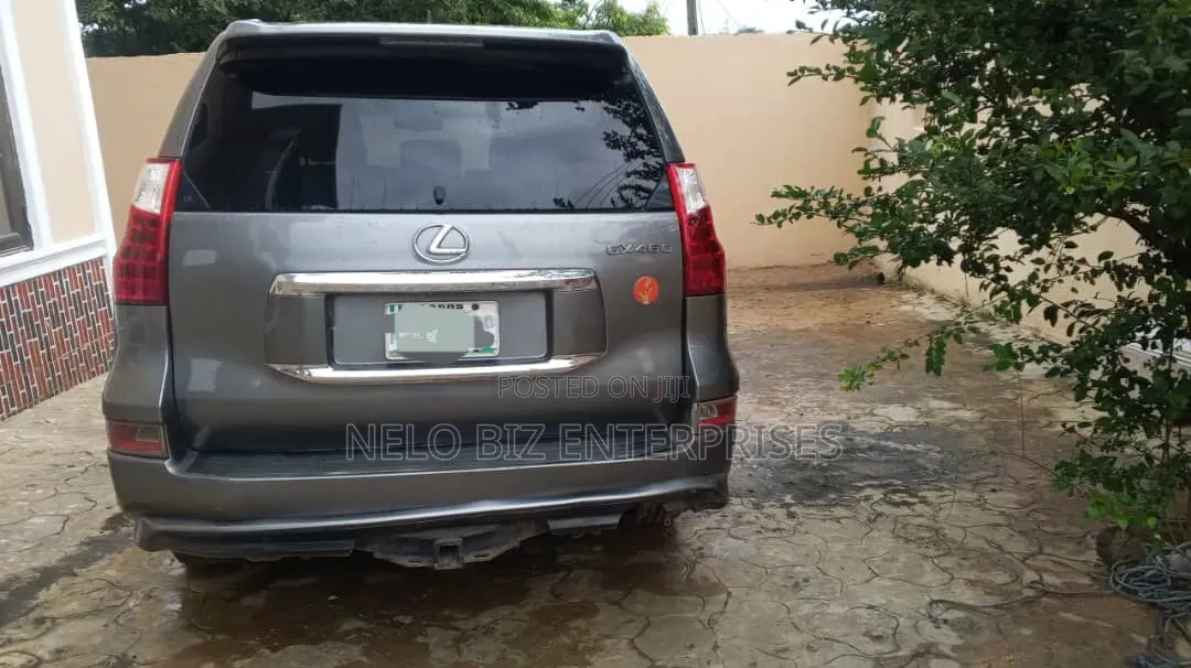 Lexus GX 2012 Gray