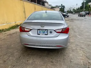 Hyundai Sonata 2012 Silver