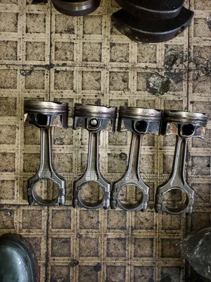 Piston Jeep Wrangler 2.0L 2020 4 Plugs
