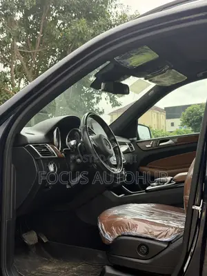 Mercedes-Benz GLE-Class 2017 Blue