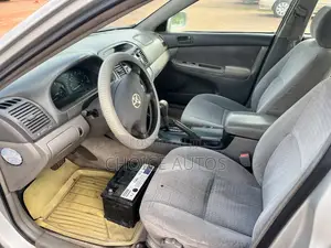 Toyota Camry 2002 Silver