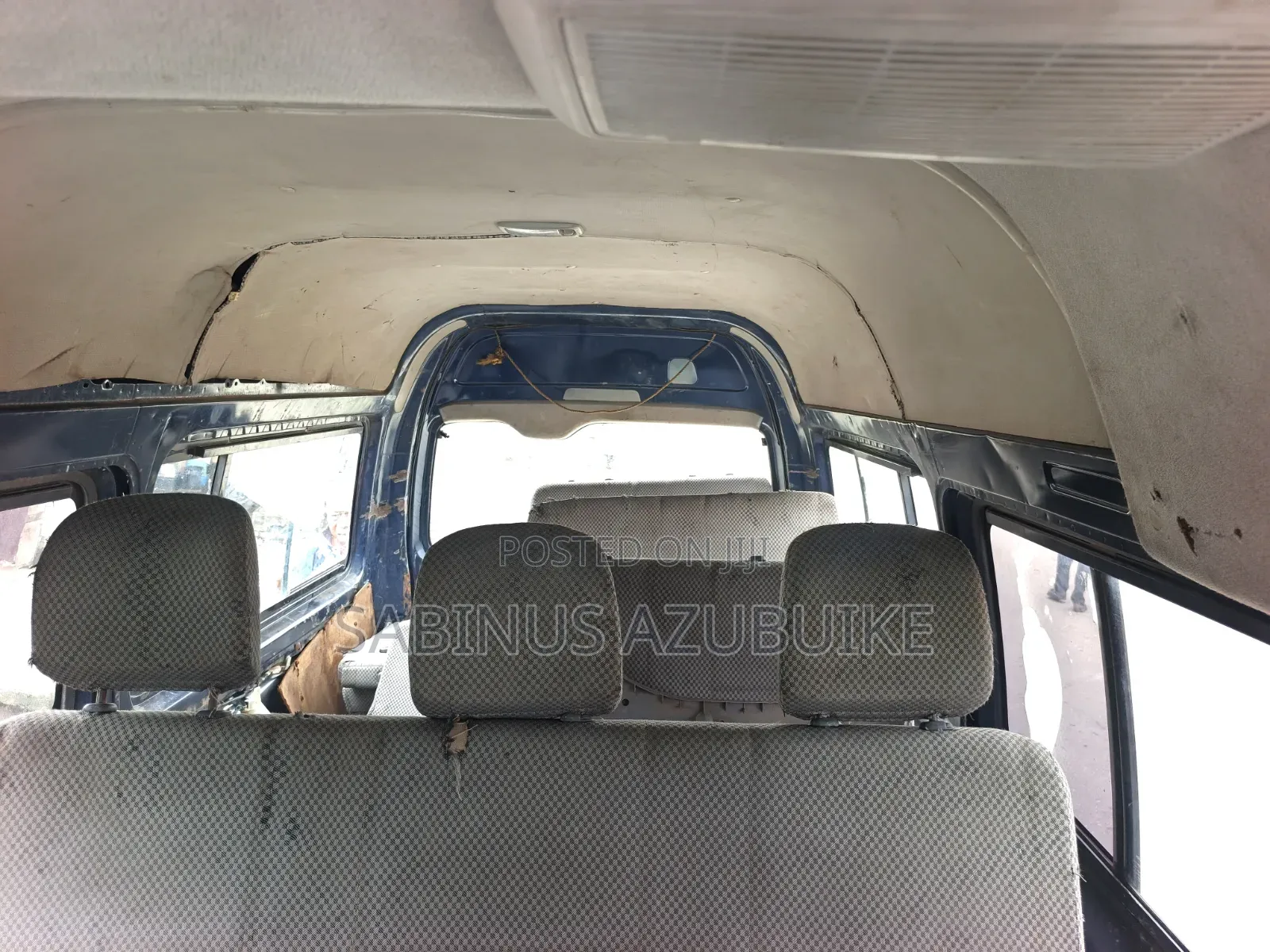 Toyota HiAce 2012 Blue
