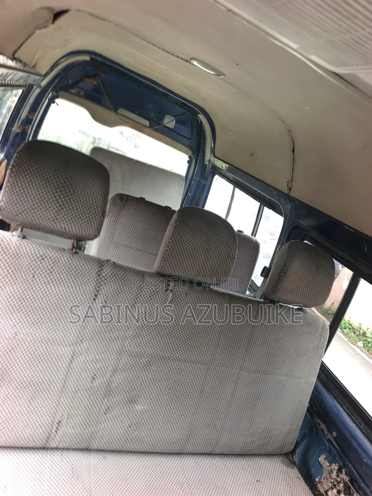Toyota HiAce 2012 Blue