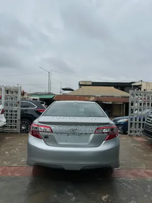 Toyota Camry SE Sport 4dr Sedan (2.5L 4cyl 6A) 2014 Silver