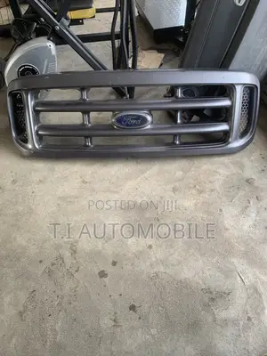Front Grille for Ford F250 2002 Models