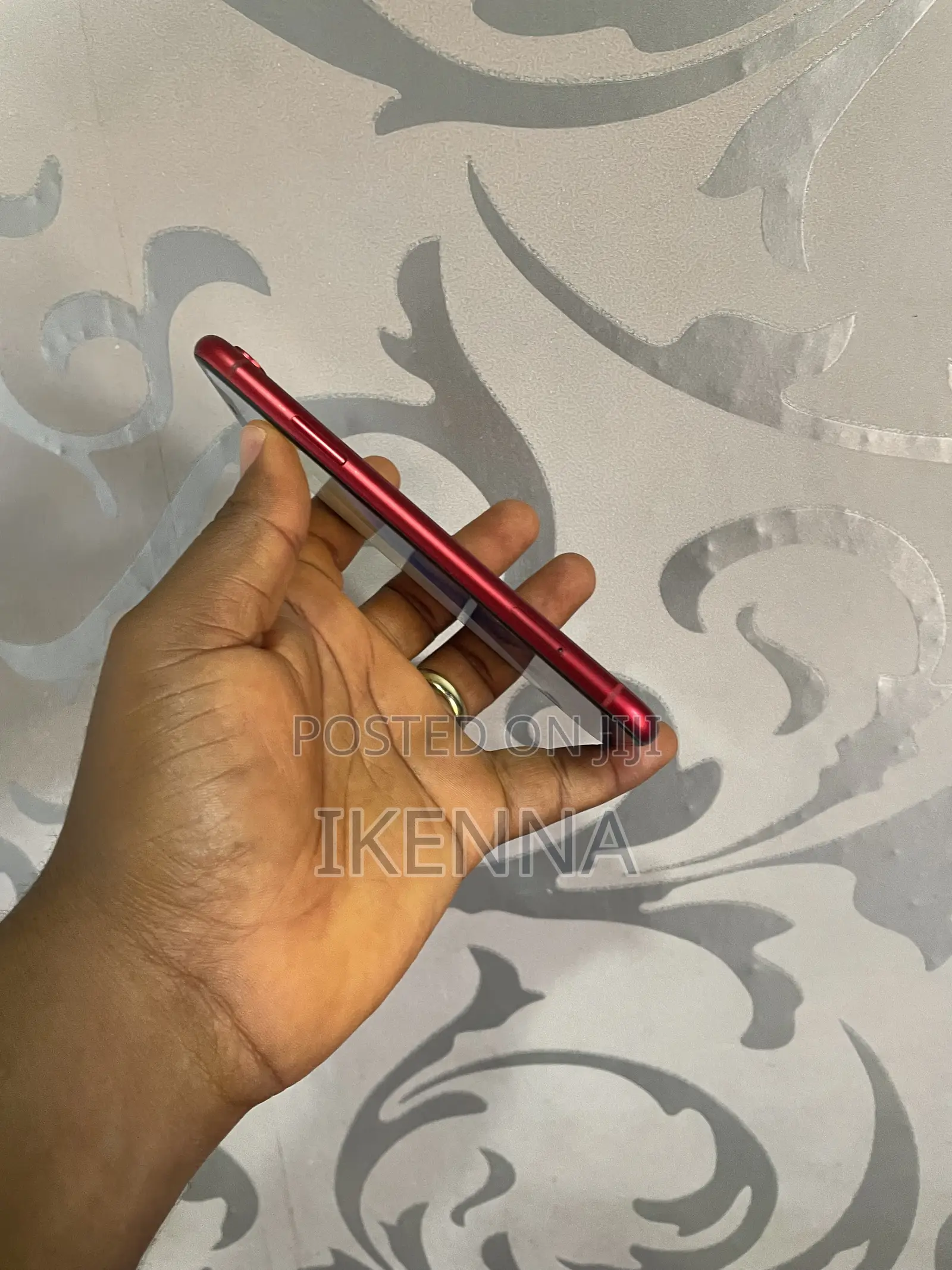 Apple iPhone XR 64 GB Red