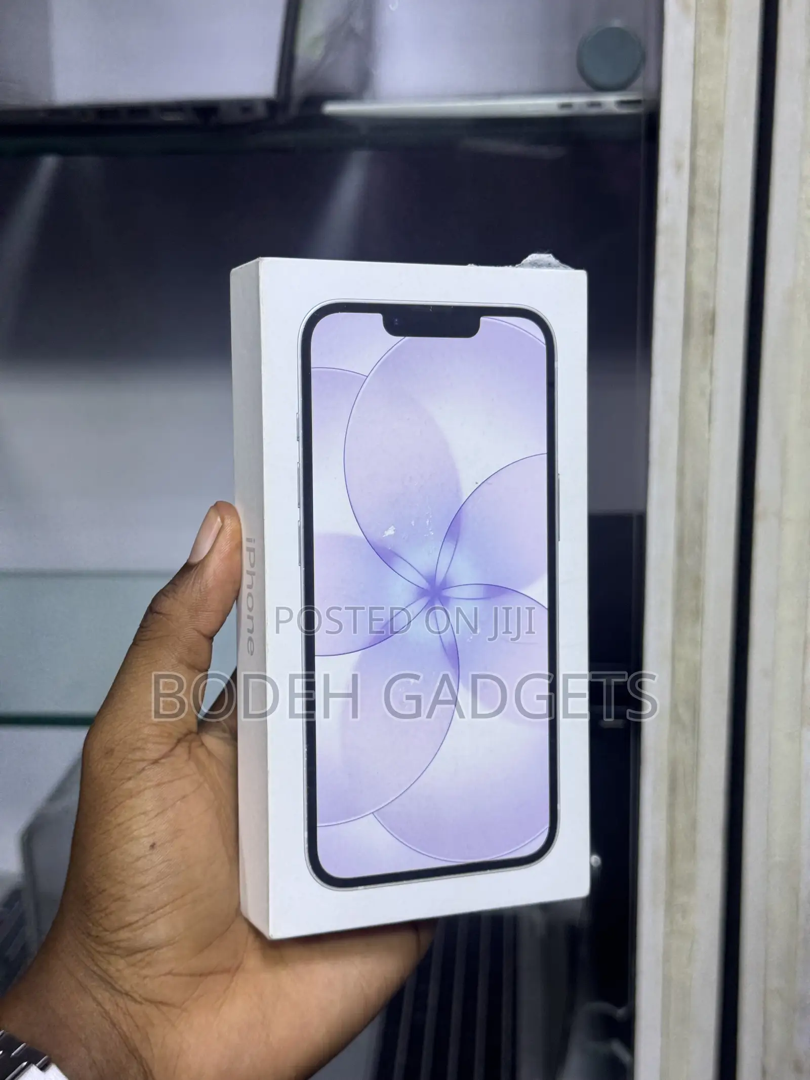 New Apple iPhone 17e 256 GB White