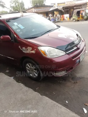 Toyota Sienna XLE Limited AWD 2005 Red