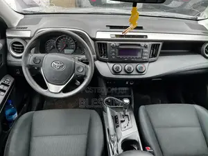 Toyota RAV4 2016 Gray