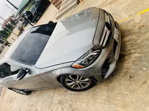 Mercedes-Benz C300 2015 Gray