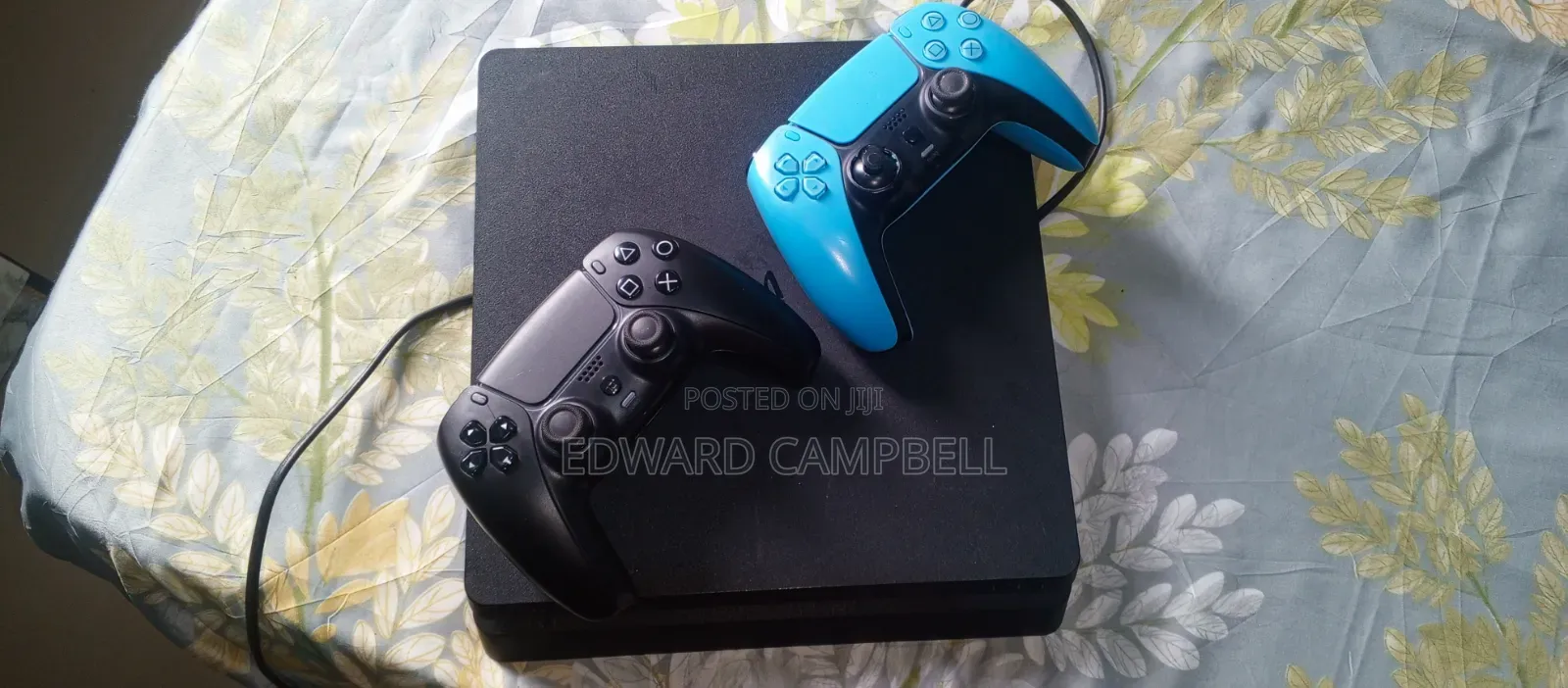 Ps4 Slim With 2pad 7 Game Inside