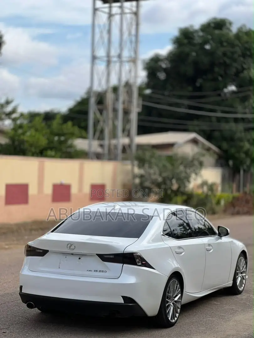 Lexus IS 250 4WD 2014 White