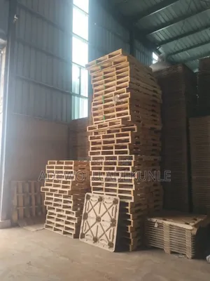 Foreign Heat Treated Wooden Pallets