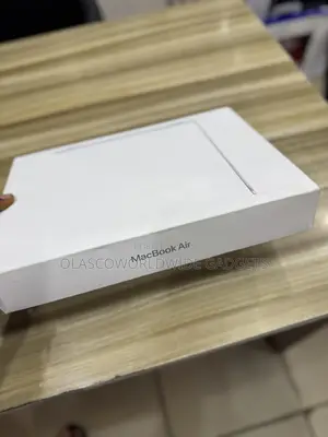 Laptop Apple MacBook Air 2026 M5 16GB Apple M5 SSD 512GB