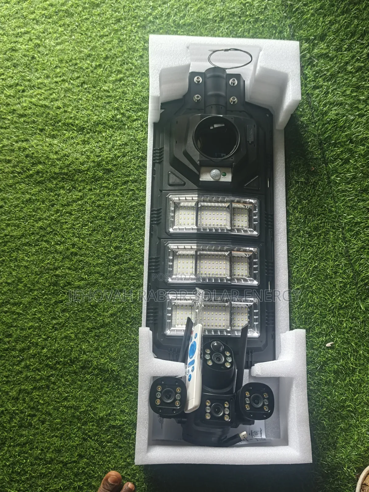 3 Lense PTZ AI CCTV Camera Street Lights
