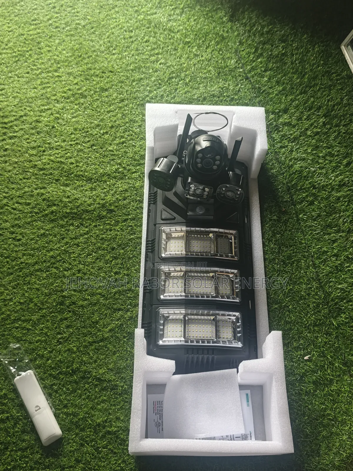 3 Lense PTZ AI CCTV Camera Street Lights