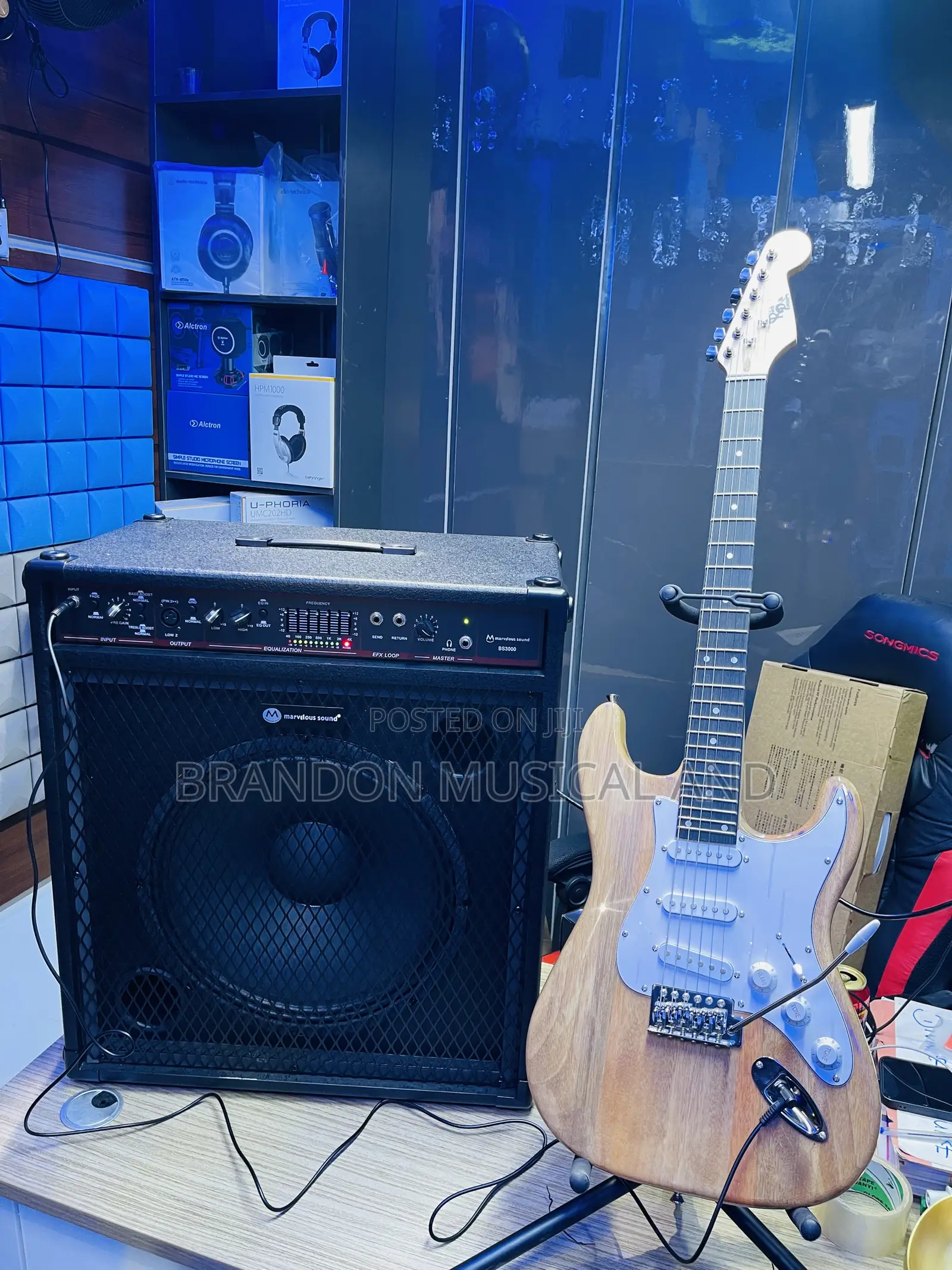 Combo and Lead Guitar