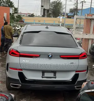 BMW X6 xDrive40i 2021