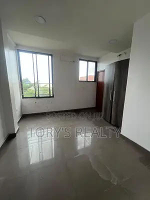 3bdrm Apartment in Lekki Phase 1 for rent