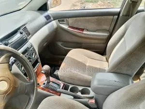 Toyota Corolla 2004 Silver