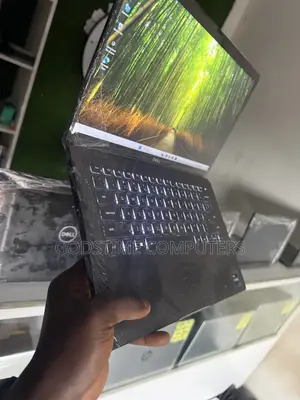 Laptop Dell Latitude 7320 16GB Intel Core i7 SSD 256GB