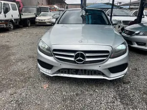 Mercedes-Benz C300 Sport 4Matic Sedan AWD (2.0L 4cyll 7A) 2016 Silver