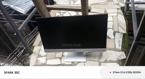 23 Inches HP