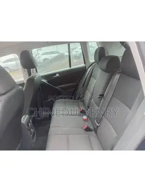 Volkswagen Tiguan SEL 4Motion 4dr SUV AWD (2.0L 4cyl Turbo 6A) 2015