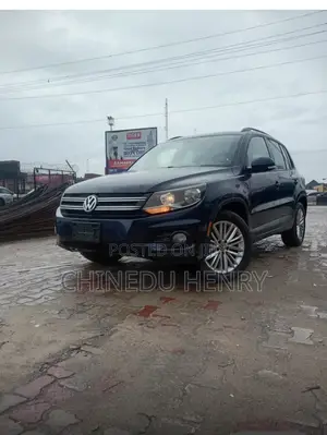 Volkswagen Tiguan SEL 4Motion 4dr SUV AWD (2.0L 4cyl Turbo 6A) 2015