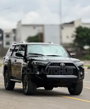 Toyota 4-Runner 2016 Black