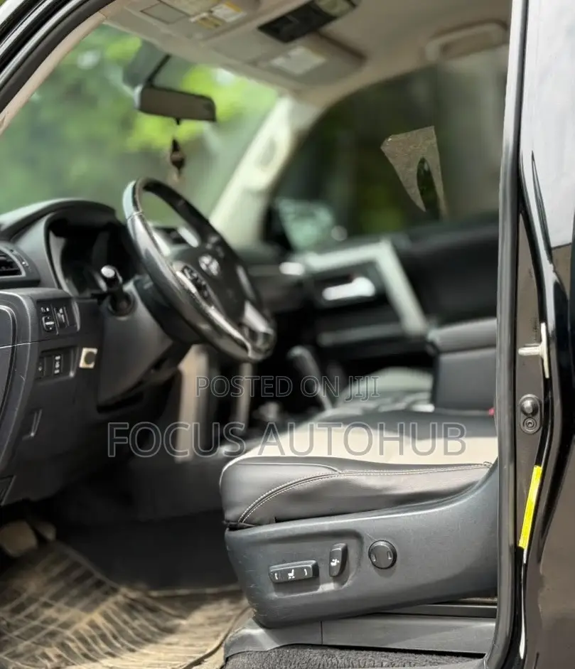 Toyota 4-Runner 2016 Black