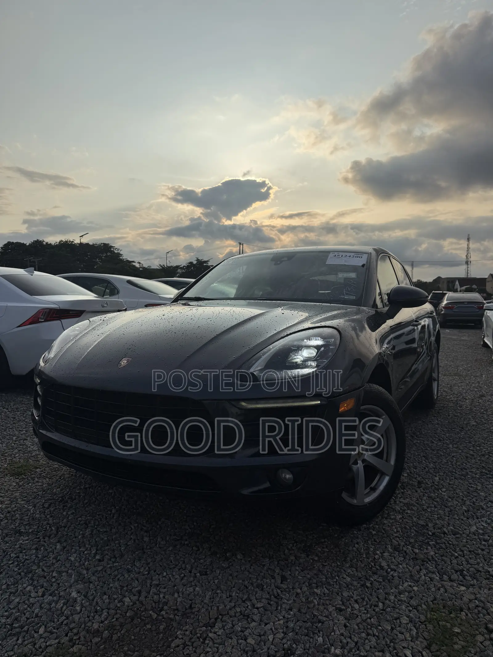 Porsche Macan Base 2018 Gray