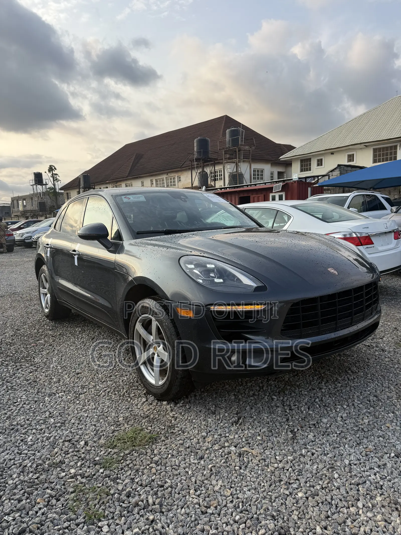 Porsche Macan Base 2018 Gray