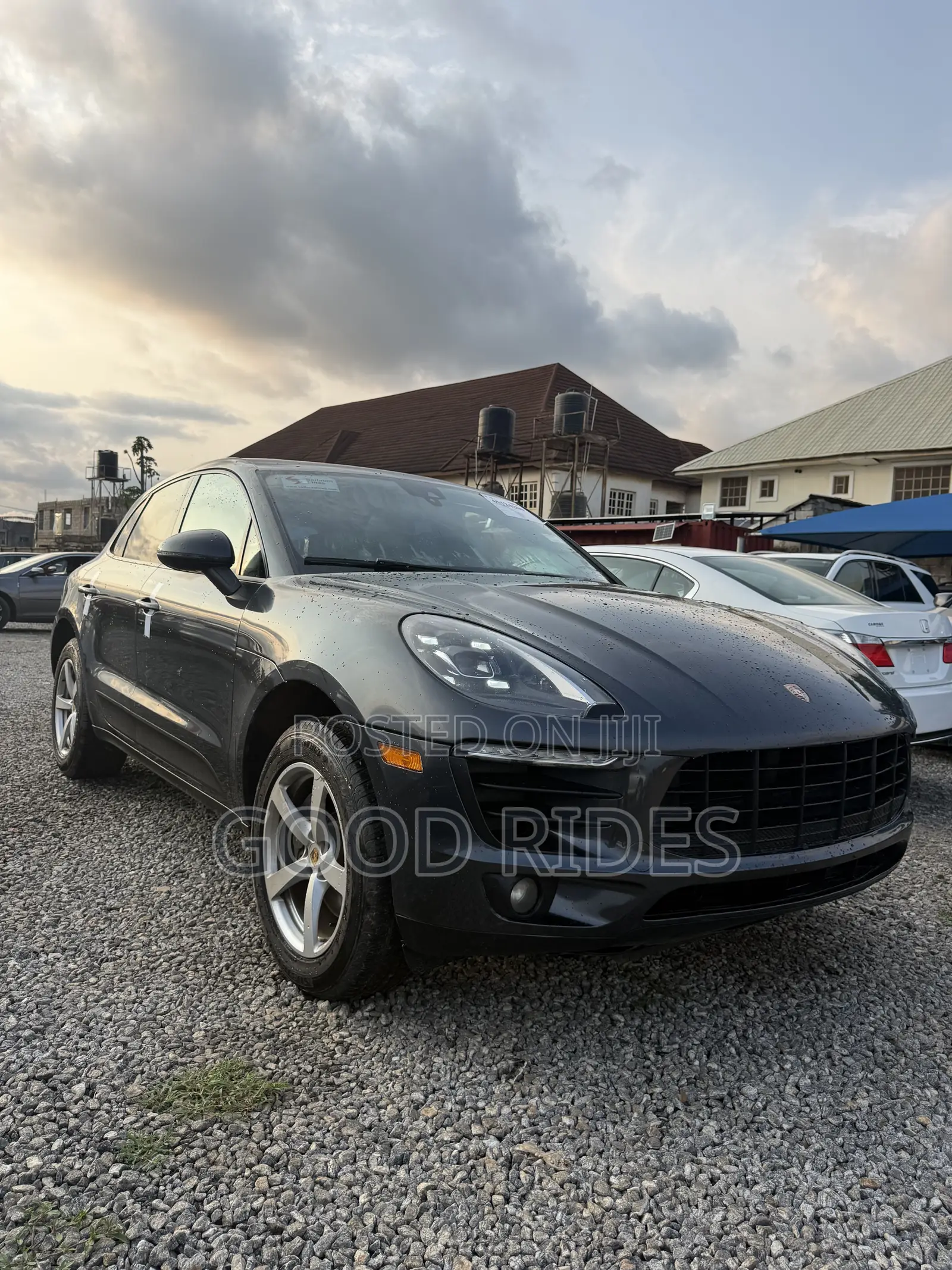 Porsche Macan Base 2018 Gray