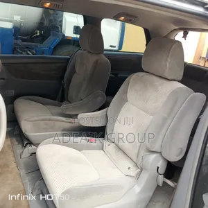 Toyota Sienna 2010 Silver