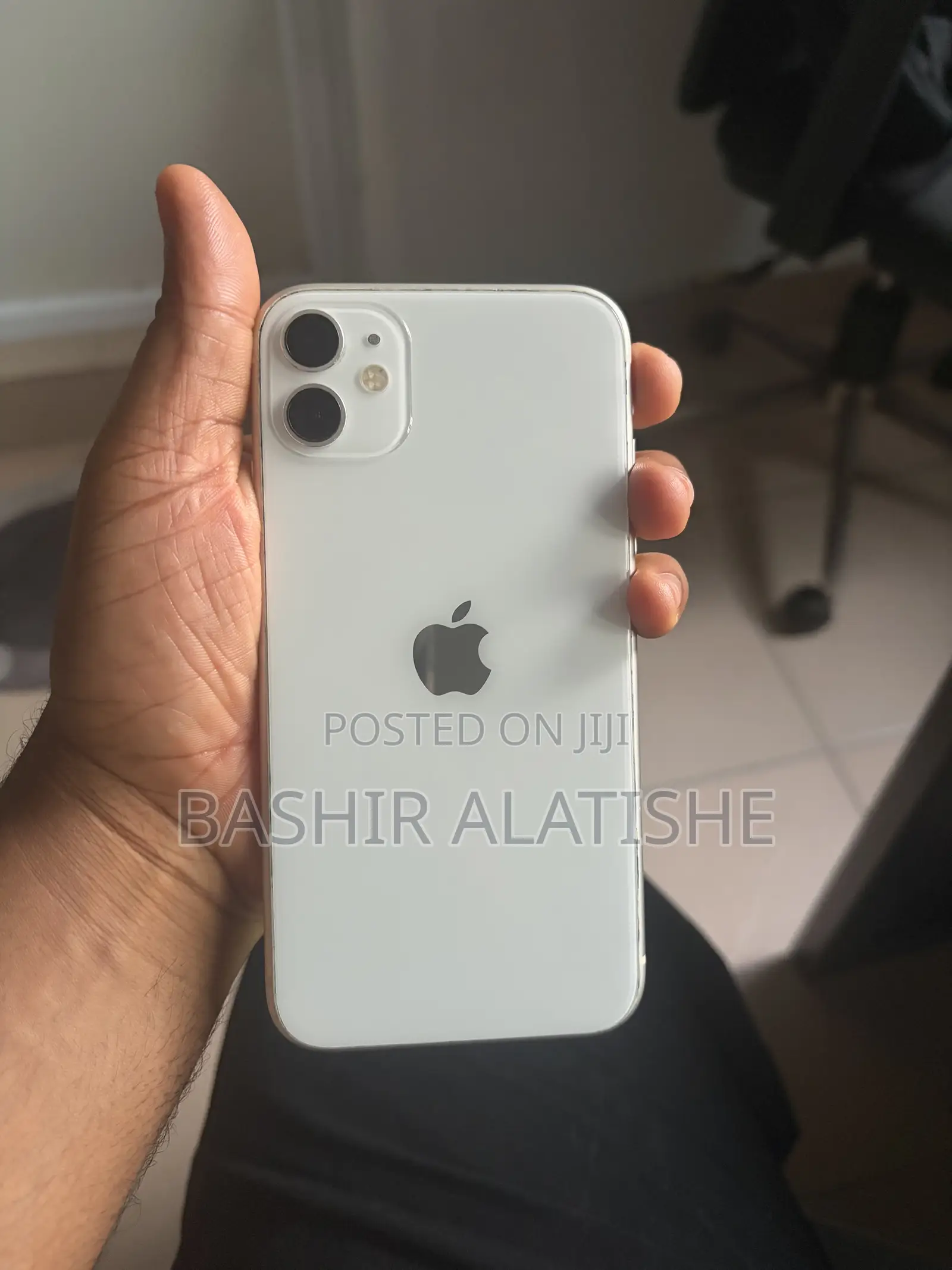 Apple iPhone 11 64 GB White