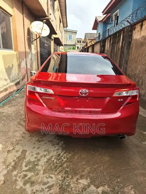 Toyota Camry 2013 Red