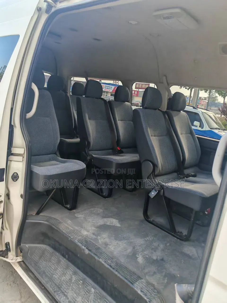 Toyota HiAce 2015 White