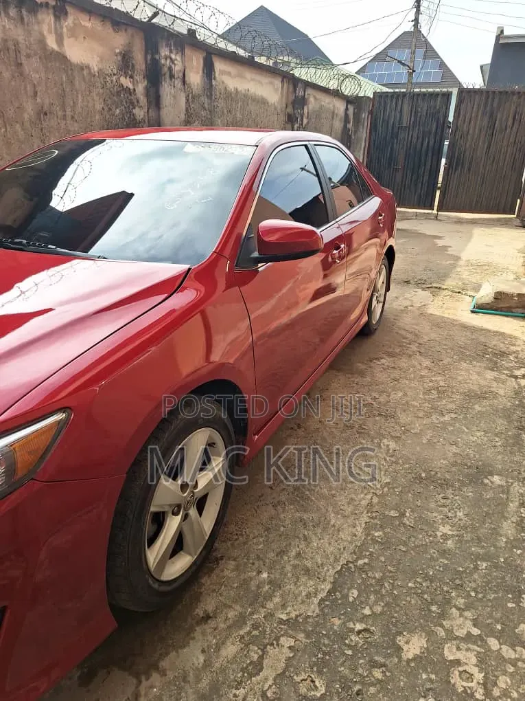 Toyota Camry 2013 Red