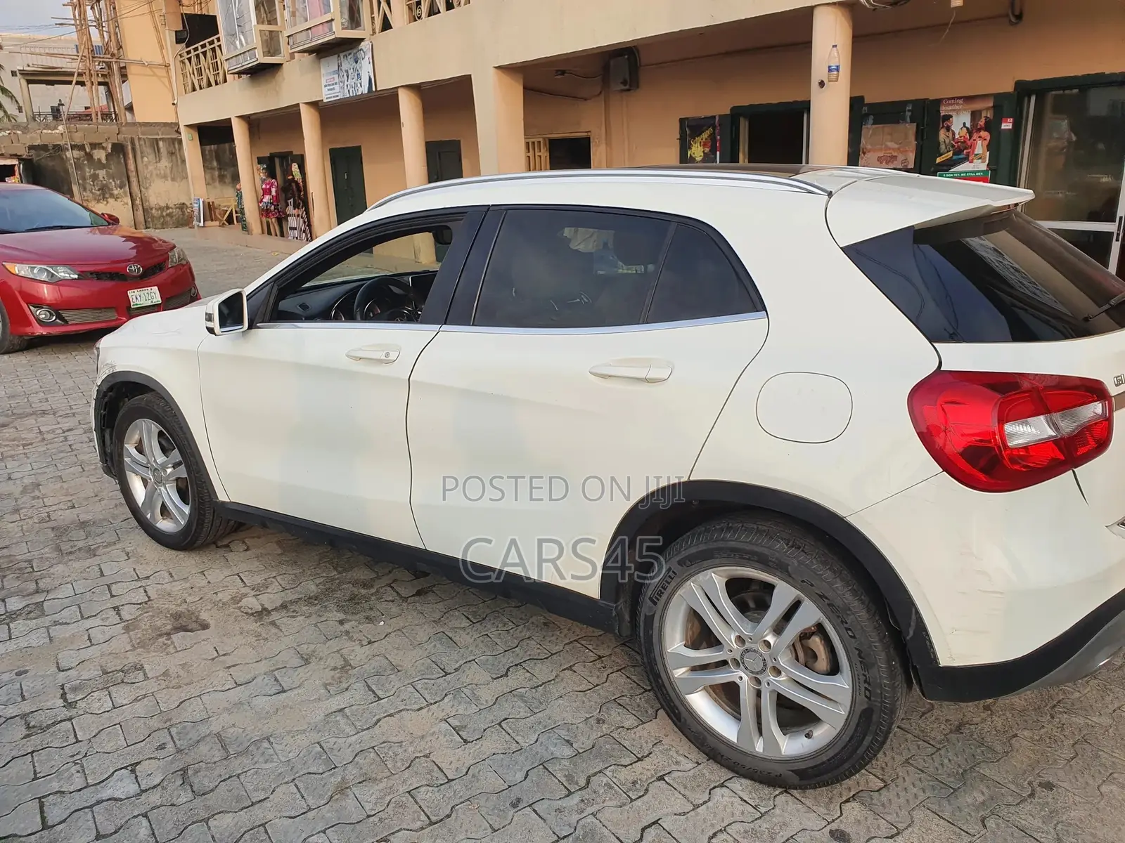 Mercedes-Benz GLA-Class 2017 White