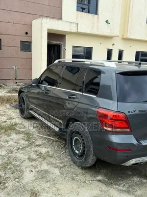 Mercedes-Benz GLK-Class 350 4MATIC 2011