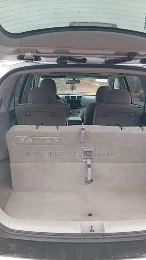 Toyota Highlander 2010 Silver