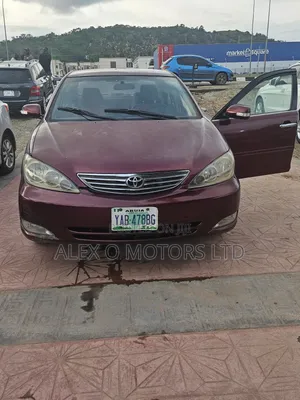 Toyota Camry 2005 Red