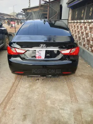 Hyundai Sonata 2012 Black