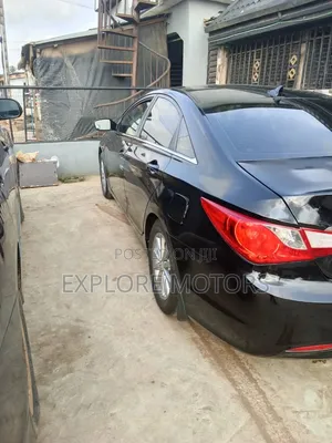 Hyundai Sonata 2012 Black