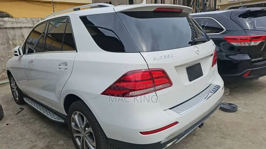 Mercedes-Benz GLE-Class 2016 White