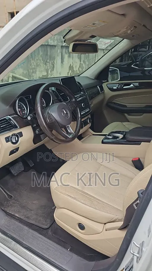 Mercedes-Benz GLE-Class 2016 White