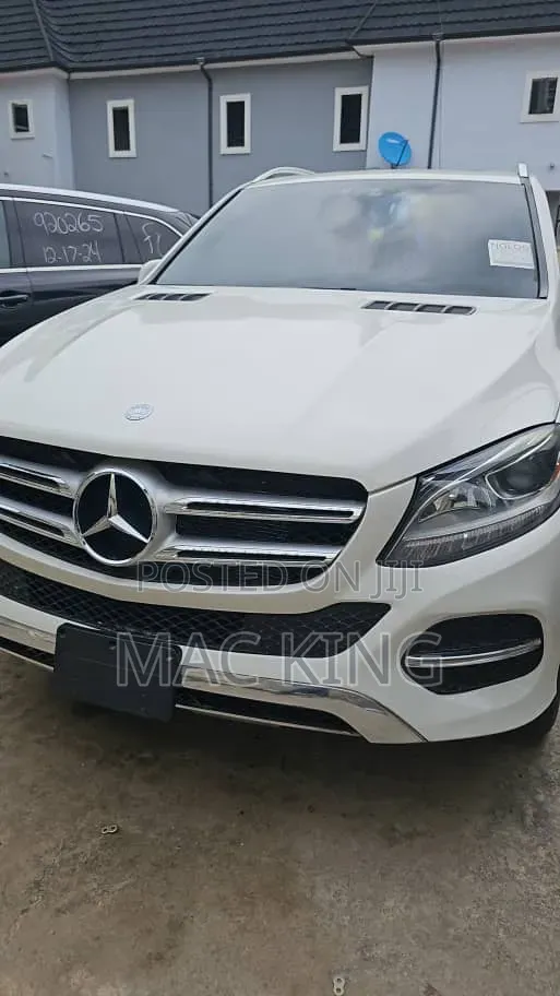 Mercedes-Benz GLE-Class 2016 White