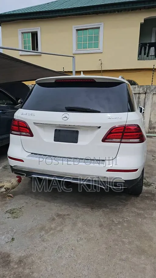 Mercedes-Benz GLE-Class 2016 White